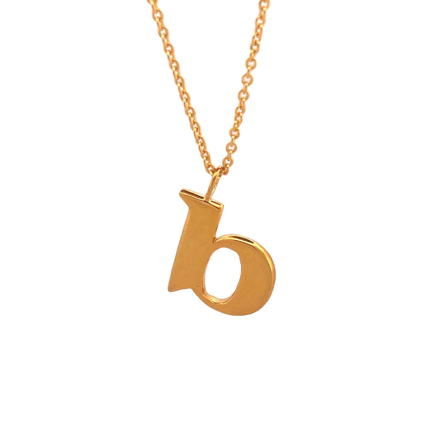 Pendentif lettre minuscule