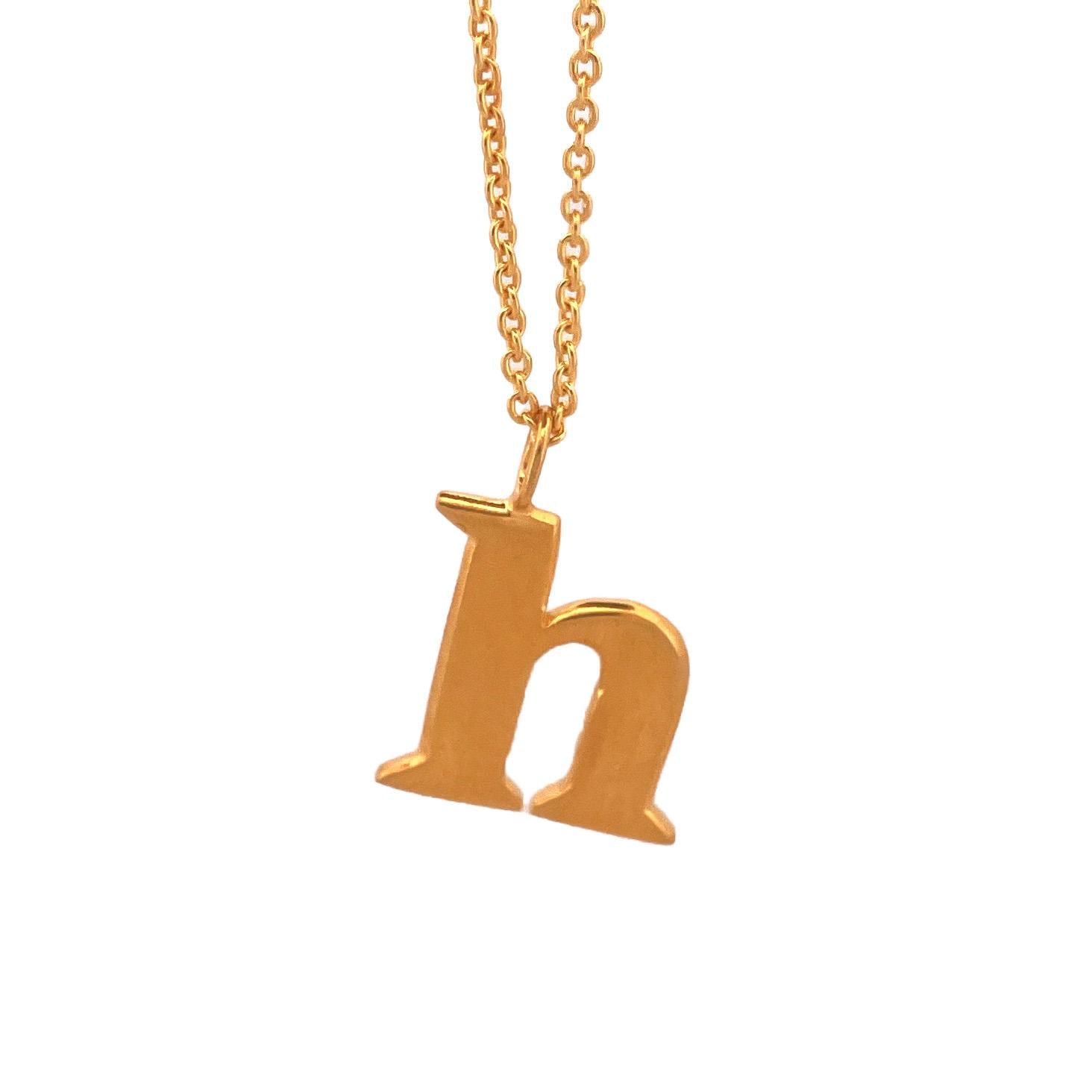 Pendentif lettre minuscule