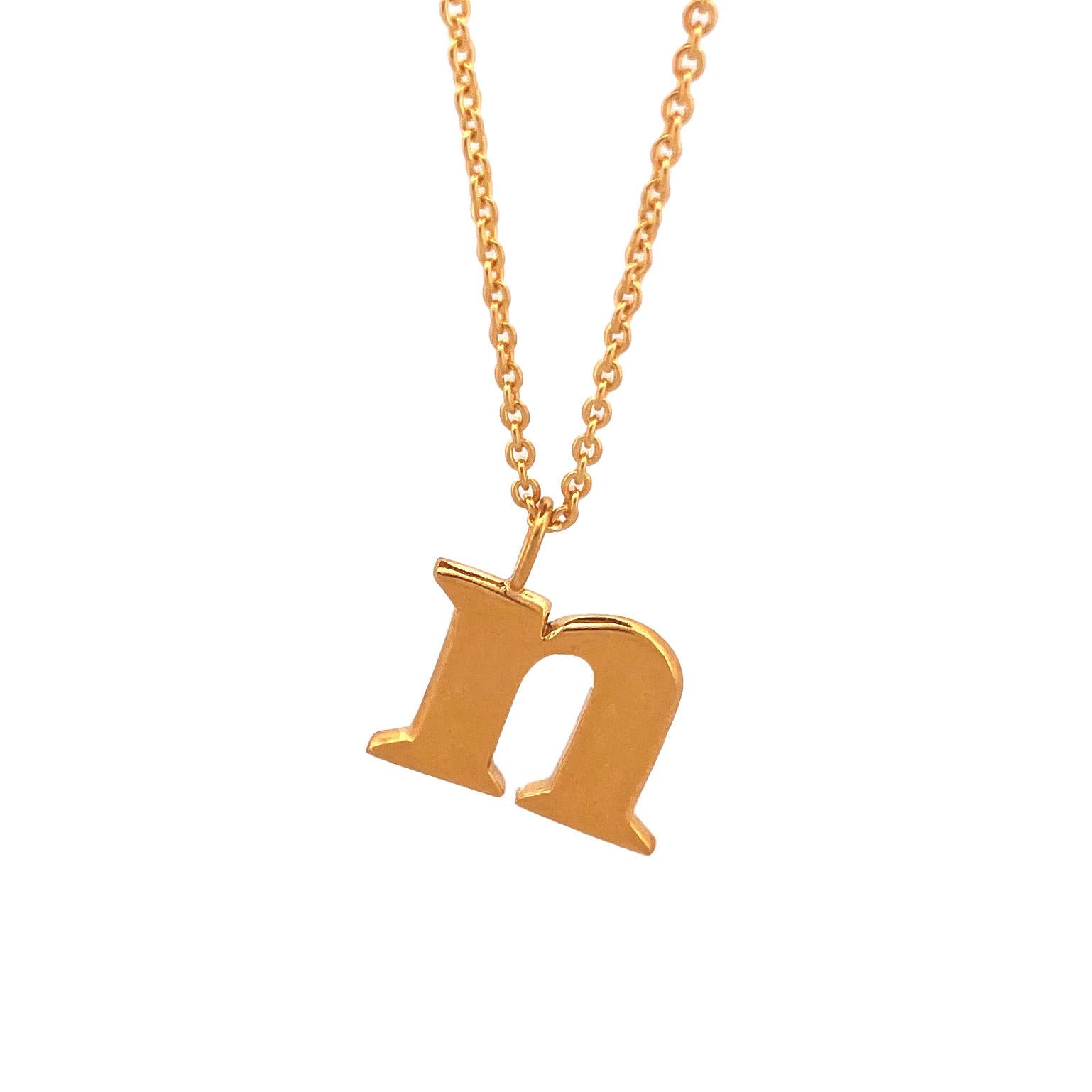 Pendentif lettre minuscule