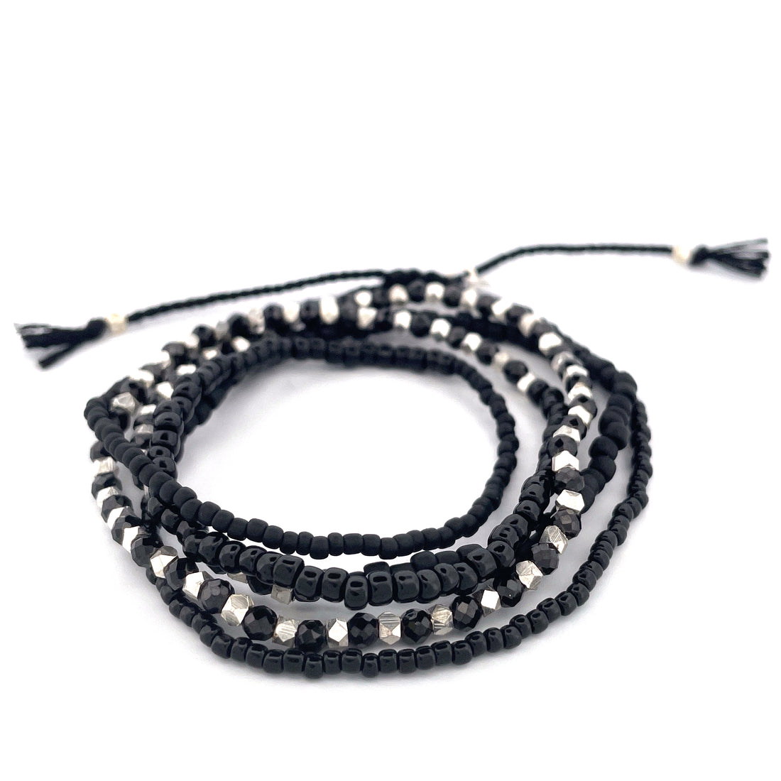 ORION STONE – Wrap bracelet with onyx &amp;amp; silver beads 