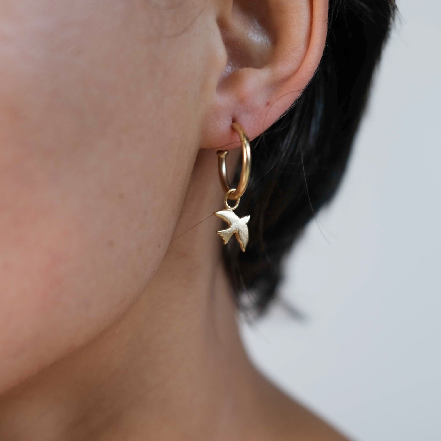 CHARMS - Viva Kreolen Schwalben: Messing vergoldet