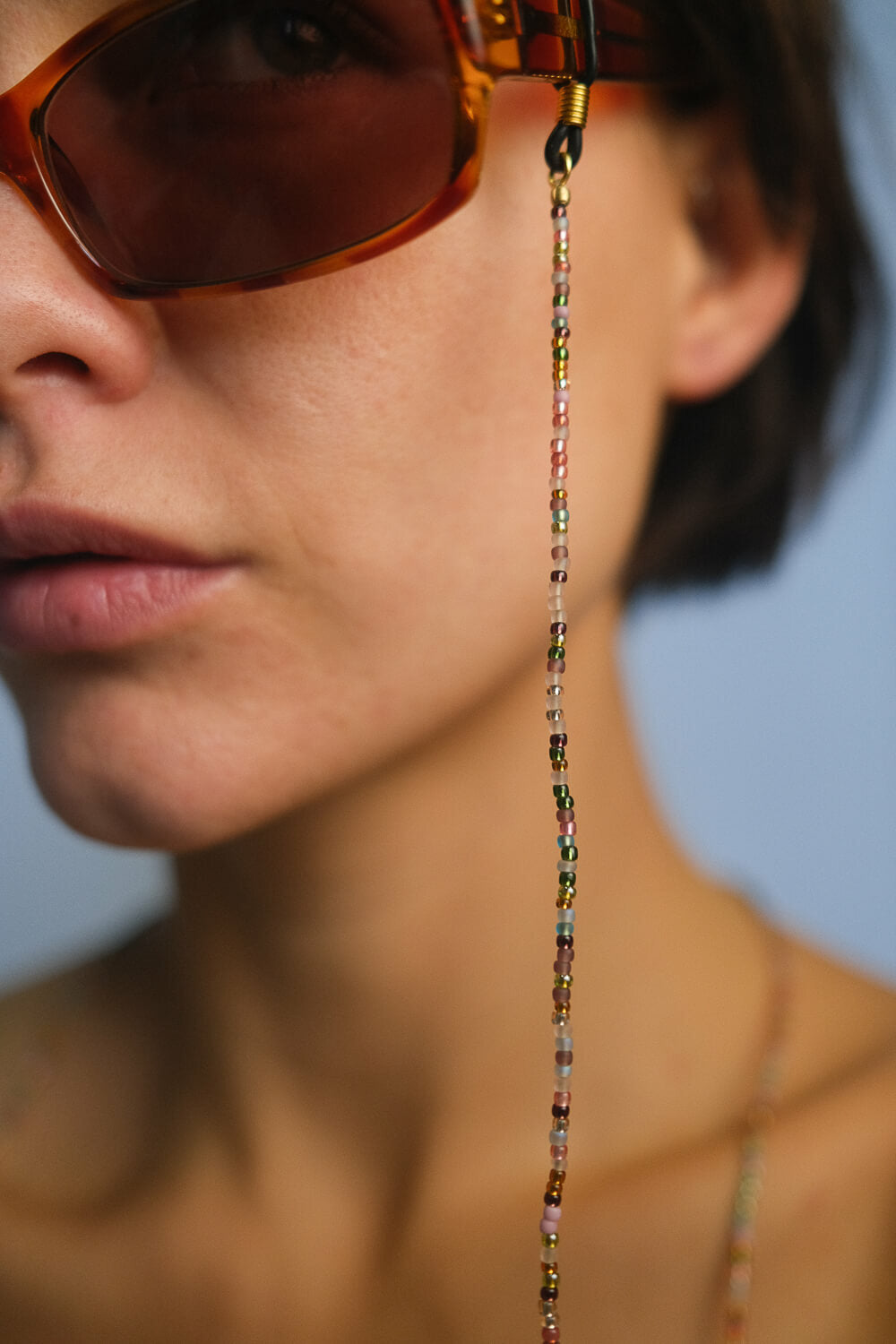 AURA - Glasses chain natural tones spectrum