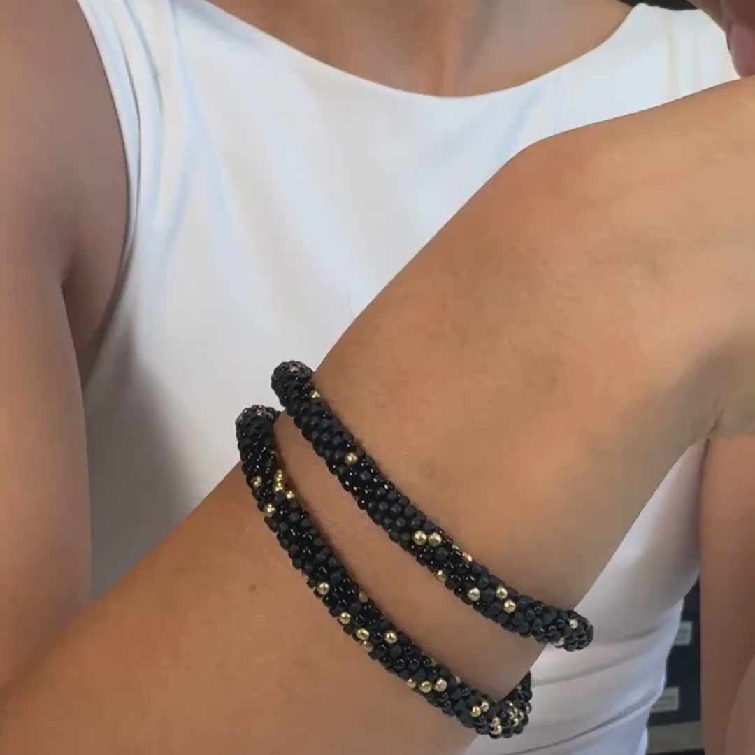 UNIVERSE Roll-on Armband  mit Messingperlen